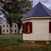 HAPPY RETREAT - Octagon Building (circa 1780)