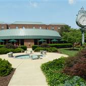 CLARION HOTEL - Exteriors, Courtyard