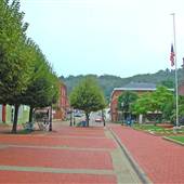 WELLSBURG - Town Square