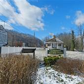 Alderson Alumni Park