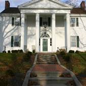 WEST LIBERTY UNIVERSITY - Living Oaks Bed & Breakfast