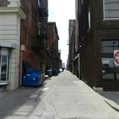 HUNTINGTON - Alley, (between 3rd & 4th Aves)