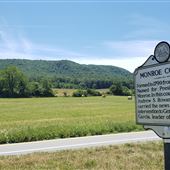 Sweet Springs Valley Rd-fork in the road
