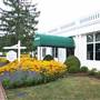 GREENBRIER, THE - Tennis Club & Fitness Center