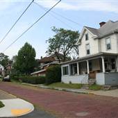 MORGANTOWN - Morris Street