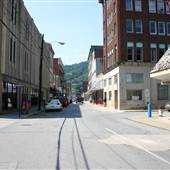 LOGAN - Stratton Street