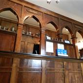 BAVARIAN INN - Entrance & Lobby