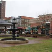 HUNTINGTON - Pullman Square