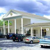 ARTHURDALE - Center Hall