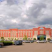 MOUNTAINEER CASINO RACETRACK & RESORT - Hotel