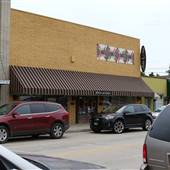 Hattie & Nan's Antique Market