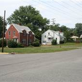 MORGANTOWN - Laurel Street