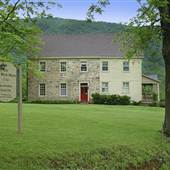 Old Stone Manse Bed & Breakfast, The