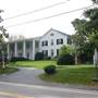 General Lewis Inn