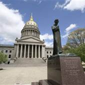 State Capitol Complex - _Capitol Building EXTERIORS, Lincoln Statue