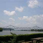 HENDERSON - Silver Memorial Bridge (US 35)