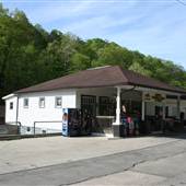 Hop's Country Store & Diner