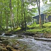 KUMBRABOW STATE FOREST - Pioneer Cabins