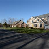 LEWISBURG - Lamplighter Valley