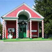 GREENBRIER, THE - Christmas at the Depot