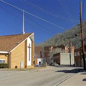 MULLENS - Guyandotte Avenue / 1st Street (WV Route 16)