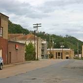 SUTTON - River View Drive