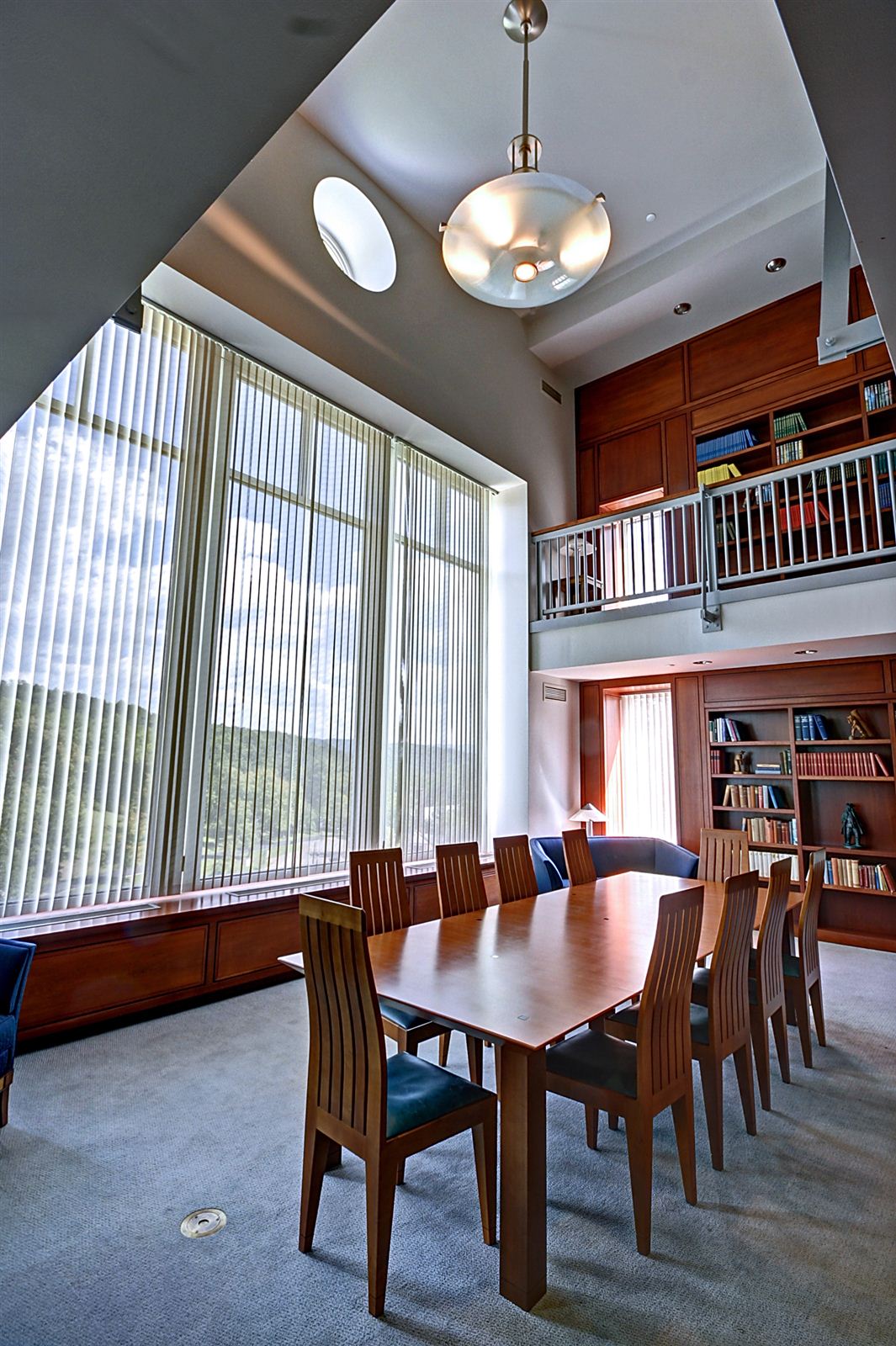 Locations Hub - DAVIS & ELKINS COLLEGE - Booth Library