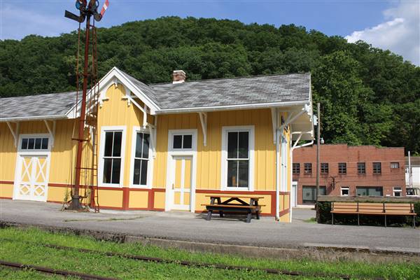 Marlinton Chesapeake and Ohio Depot (9/11/2015 - Credits: WV Film Office)
